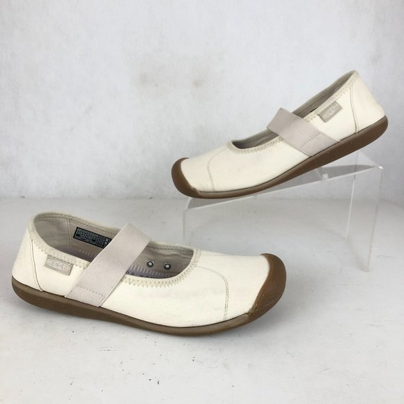 Keen Women's Cream and Brown Flats - Picture 2 of 11